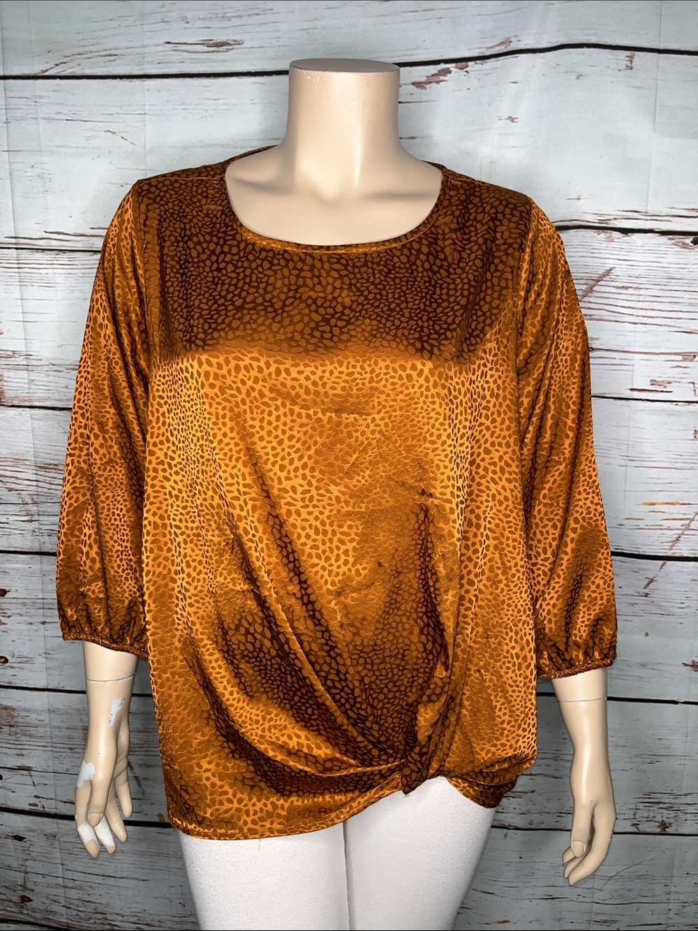 Dressbarn Woman Size 3X Burnt Orange Animal Print Twist Hem Satin Blouse Top